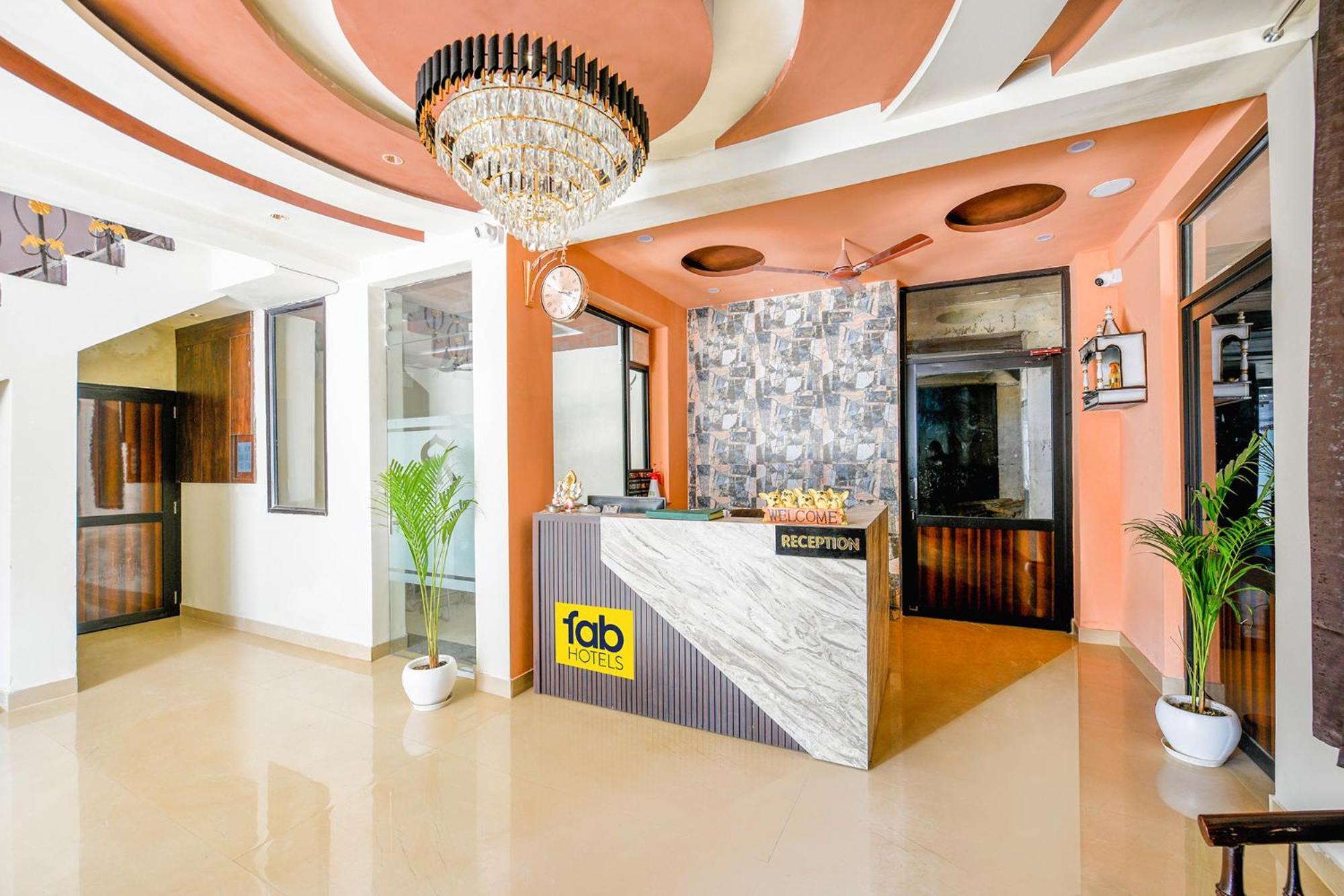Fabhotel Royal Regency I Ludhiana Exterior foto